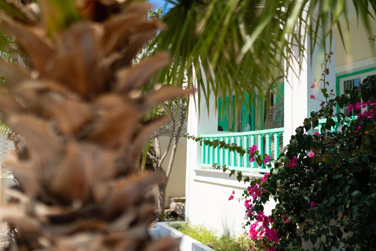Kamari Beach Houses With Balcony And Garden Ngoại thất bức ảnh