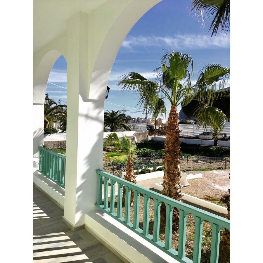 Kamari Beach Houses With Balcony And Garden Ngoại thất bức ảnh