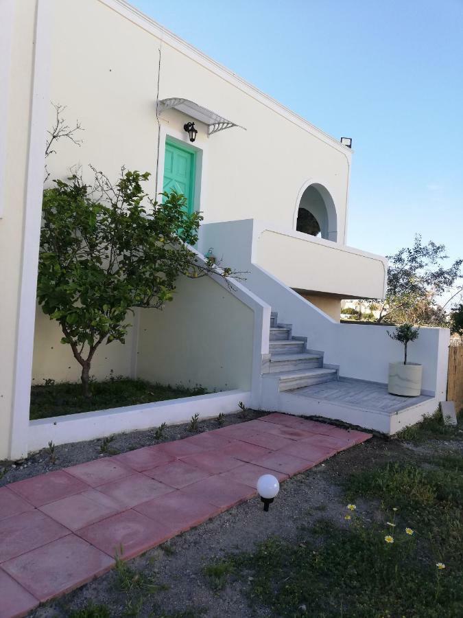 Kamari Beach Houses With Balcony And Garden Ngoại thất bức ảnh