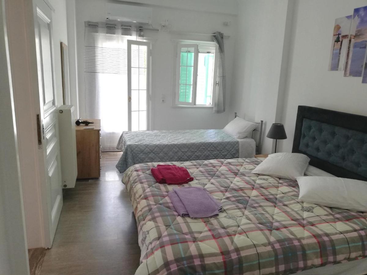Kamari Beach Houses With Balcony And Garden Ngoại thất bức ảnh